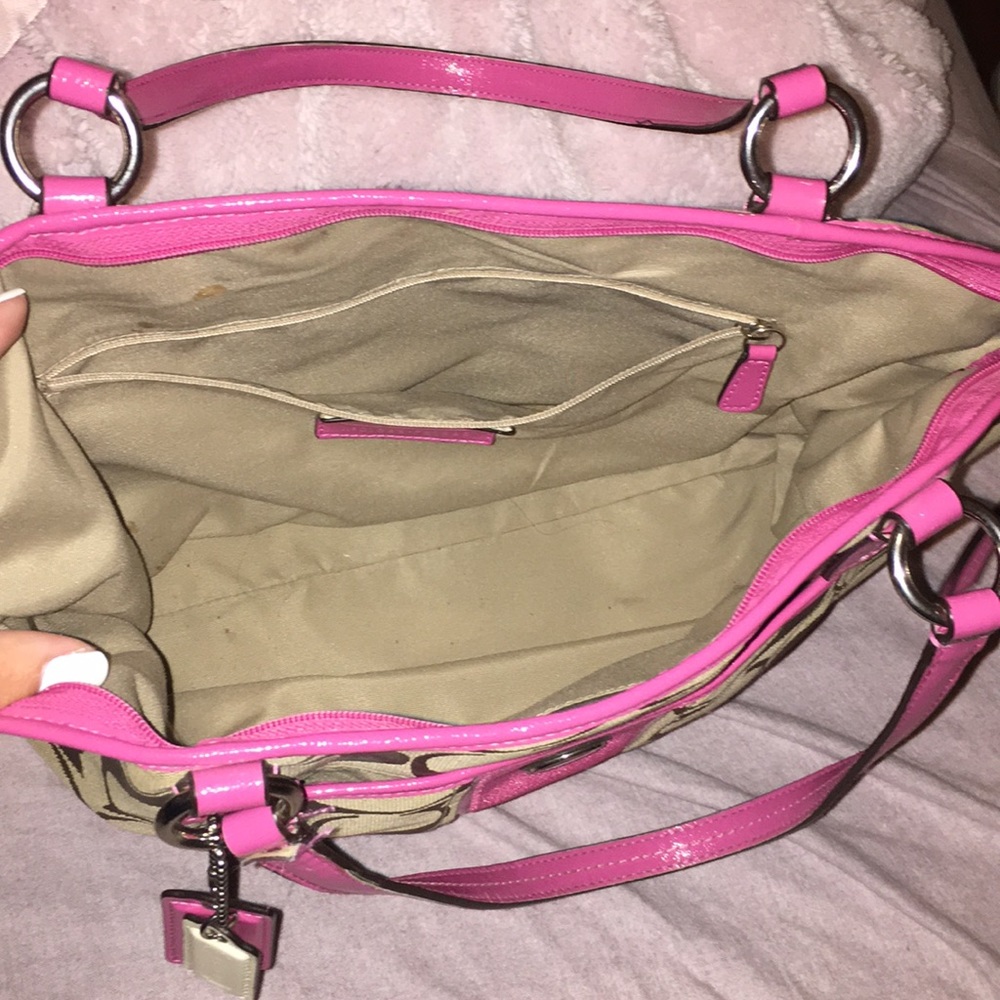Coach purse - Picture 3 of 3